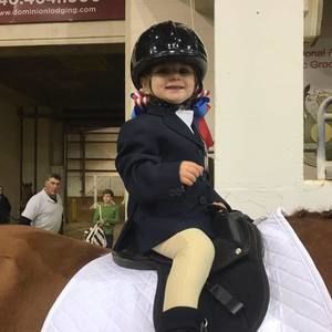 Meet your Posher, Jaclyn